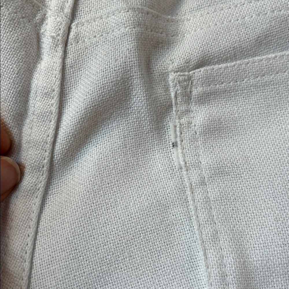 Levis Vintage White Flare Sailor vibe 50/50 Cotton/Poly INCREDIBLE FIT 30” waist - Picture 11 of 12